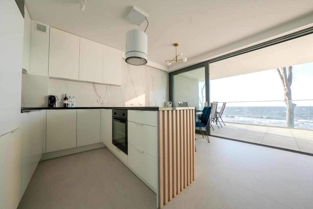 Apartament z dużym tarasem i widokiem na morze - Kompleks Hevenia Rewal Zewnętrze zdjęcie